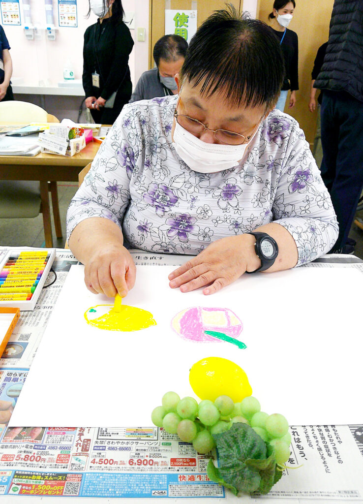 美術ワークショップの画像07です